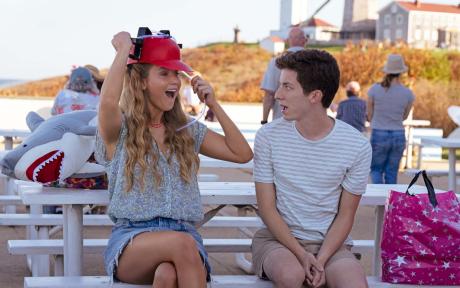 Movie still from No Hard Feelings.