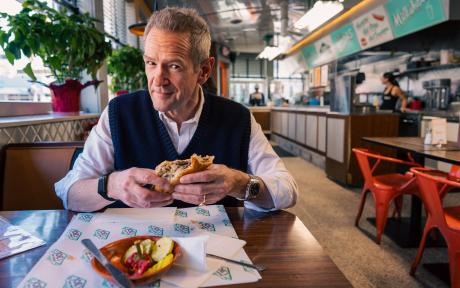 BFBS-TV-Alexander-Armstrong-America